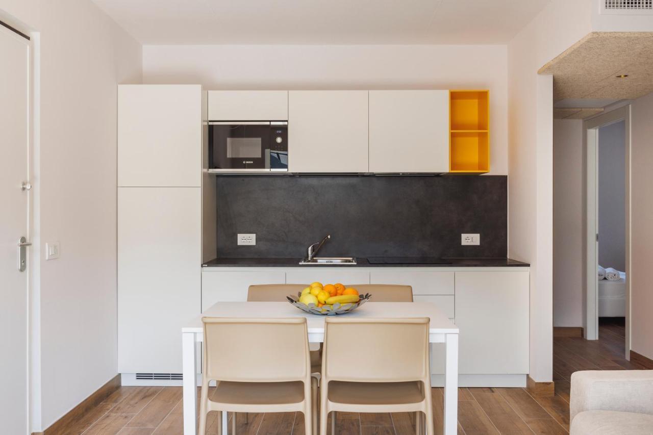 Lake Side Suites Riva del Garda Exterior foto